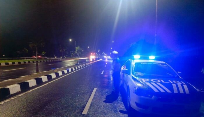 Satlantas Lombok Barat Tingkatkan Edukasi dan Penertiban di Jalan Raya Malam Hari